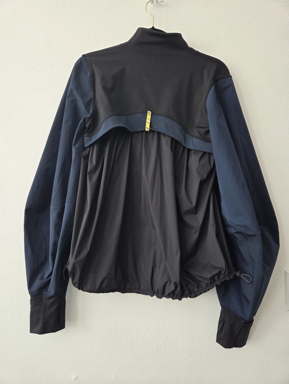 RARE - Lululemon ROKSANDA jacket - Picture 11 of 14